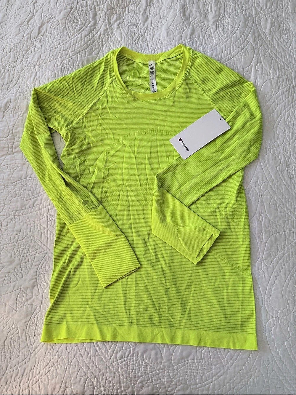 lululemon Swiftly Tech Long Sleeve 2.0 Long Sleeve Yellow Size 10 NWT